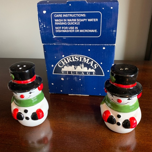 Vintage snowmen salt and pepper shakers. - Picture 4 of 4
